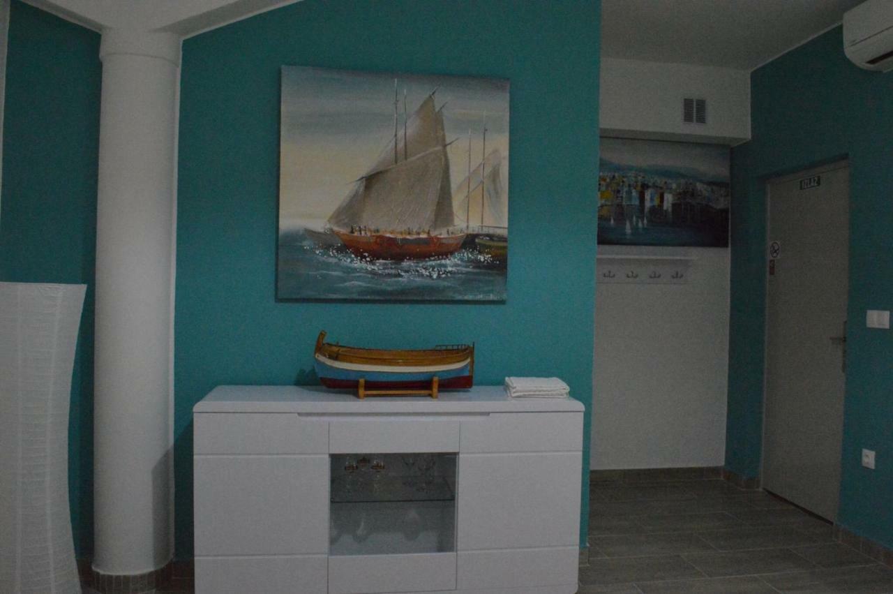 Kristal Apartment Kastela